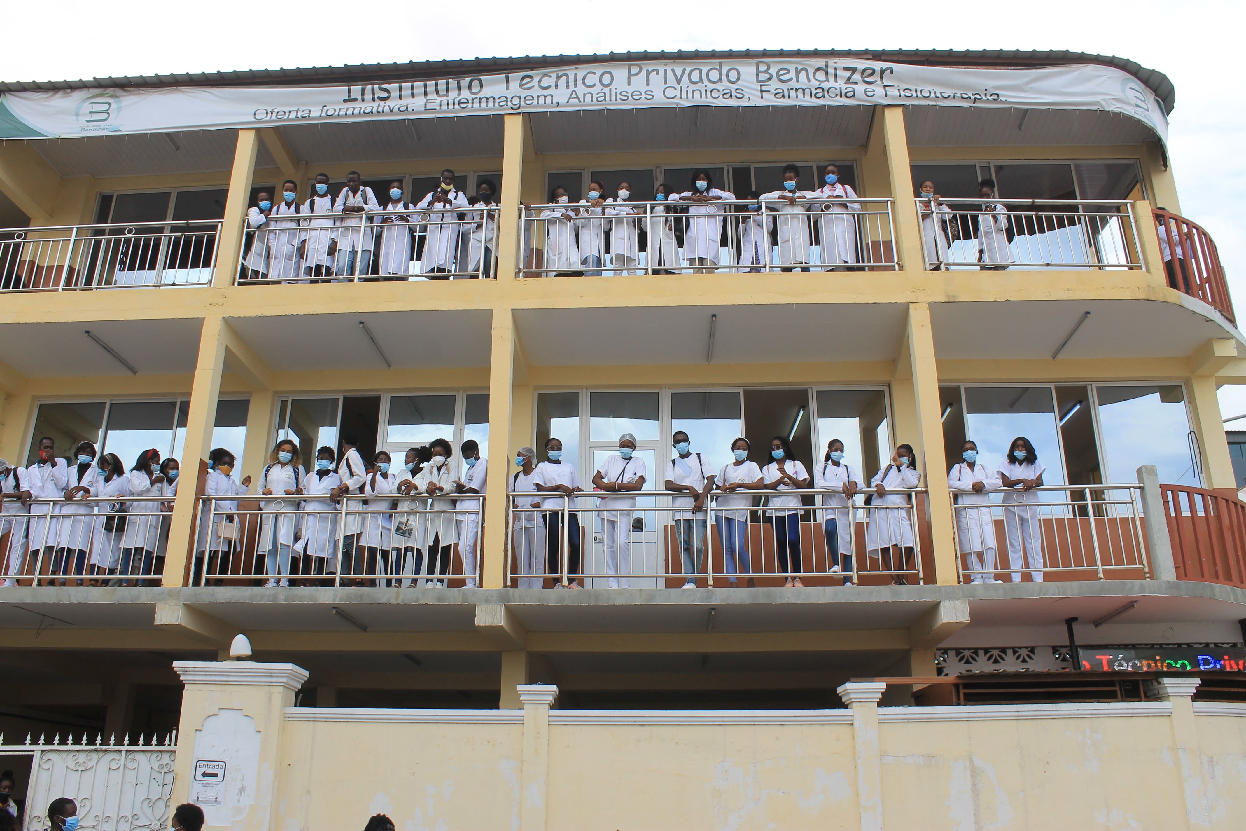 Estudantes Bendizer